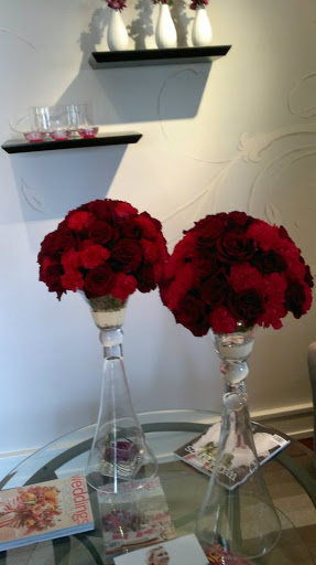 Florist «Eclectic Garden», reviews and photos, 323 Walnut St, St Charles, IL 60174, USA