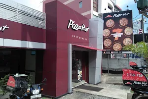 Pizza Hut - Dehiwala image
