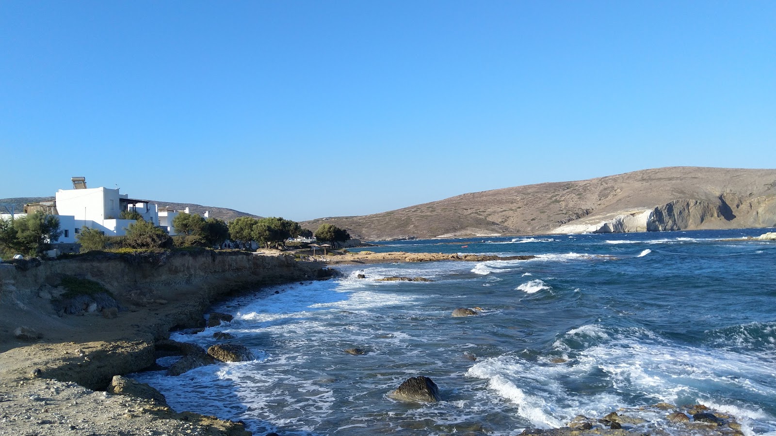 Pollonia beach'in fotoğrafı otel alanı