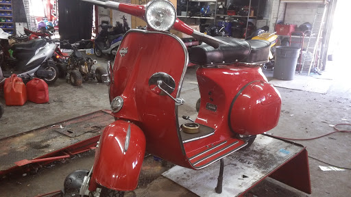 Motor Scooter Dealer «Charlotte Scooter Shop», reviews and photos, 1800A Central Ave, Charlotte, NC 28205, USA