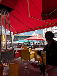 Atmosphère du Restaurant Brasserie de L'M à Chamonix-Mont-Blanc - n°9