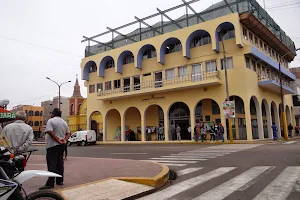 Plaza de Armas de Huaral image