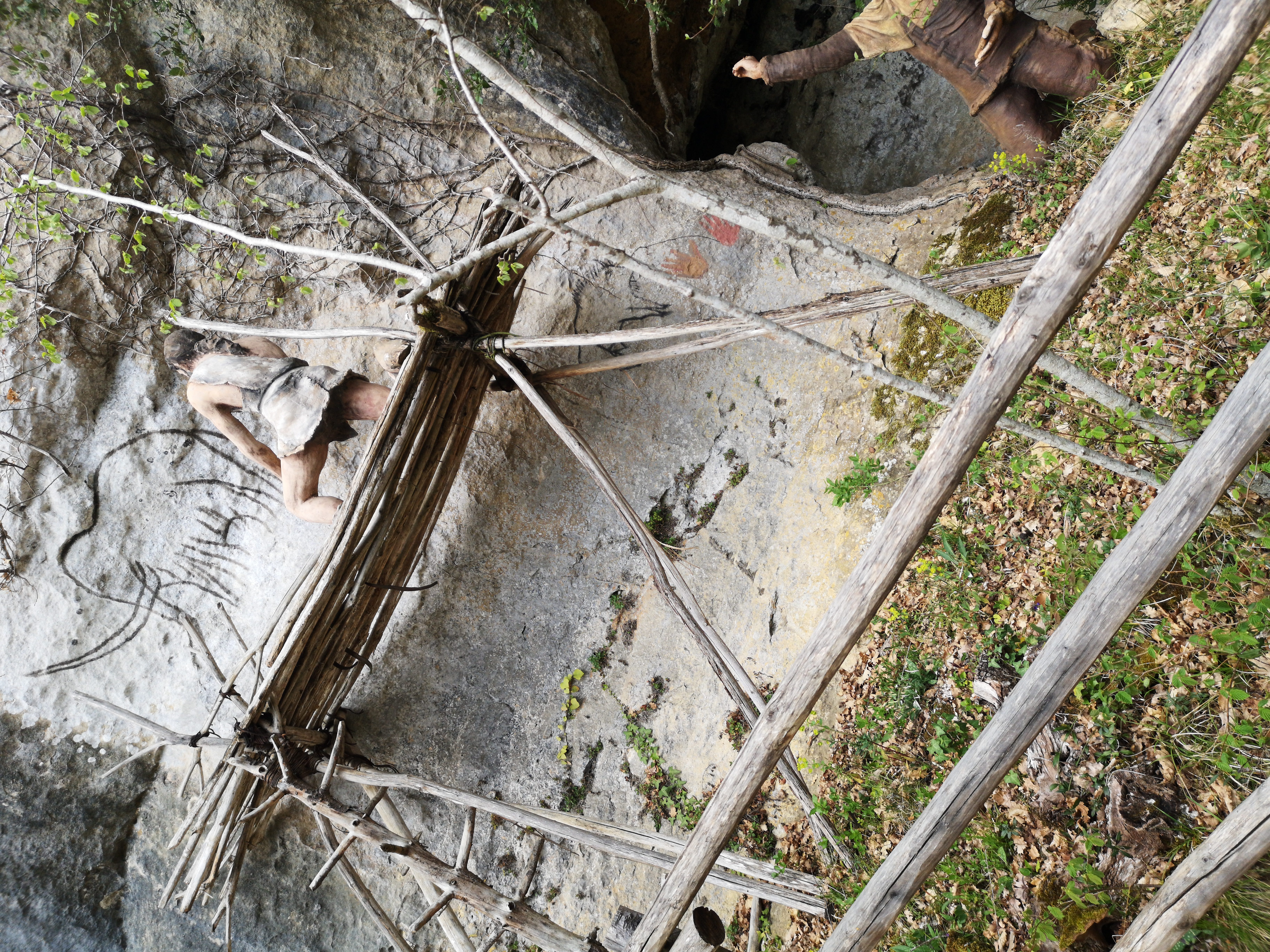 Photo n° 22 de l'avis de HAZMATIQUETTV. fait le 10/04/2019 à 19:47