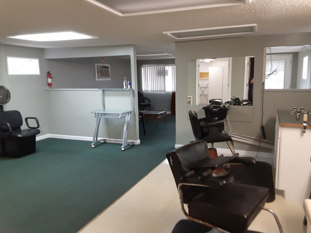 TOUCH'D BEAUTEF SALON 39581