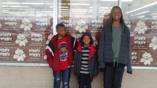 Supermarket «Piggly Wiggly Jackson», reviews and photos, 225 Meadowbrook Rd, Jackson, MS 39206, USA