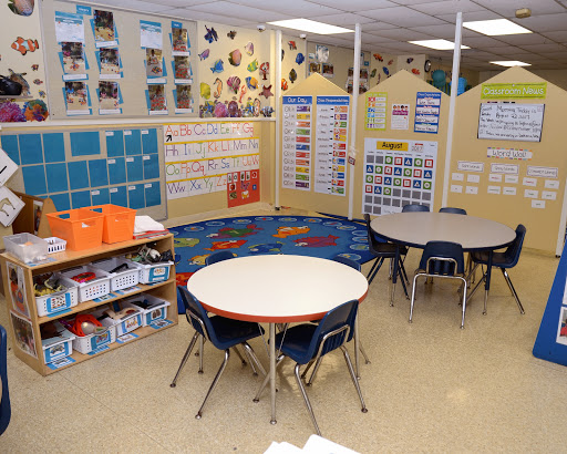 Day Care Center «La Petite Academy of Orlando, FL», reviews and photos, 10936 S Trail Cir, Orlando, FL 32837, USA