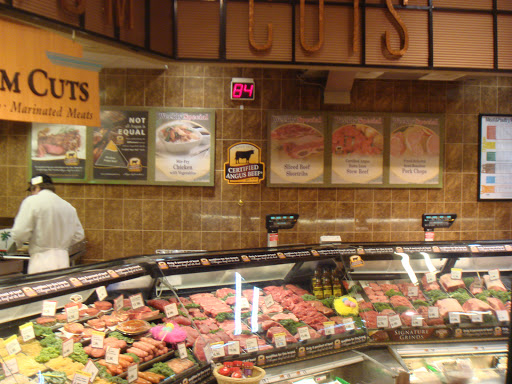 Supermarket «Roche Bros. Mashpee», reviews and photos, 11 Commercial St, Mashpee, MA 02649, USA