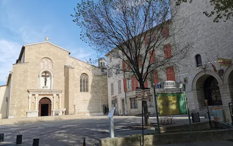 Église Saint-Nicolas de Pertuis image