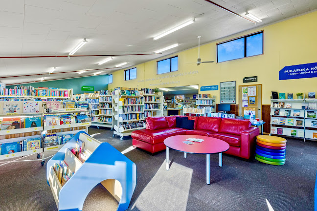 Reviews of Hawea Library in Lake Hawea - Library