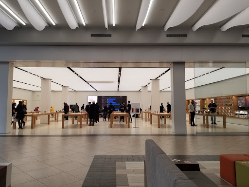 Computer Store «Apple Perimeter», reviews and photos, 4400 Ashford Dunwoody Road, Atlanta, GA 30346, USA