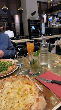 Pizza du Restaurant italien Bar Pizzeria Osteria Le Bellini à Toulouse - n°12