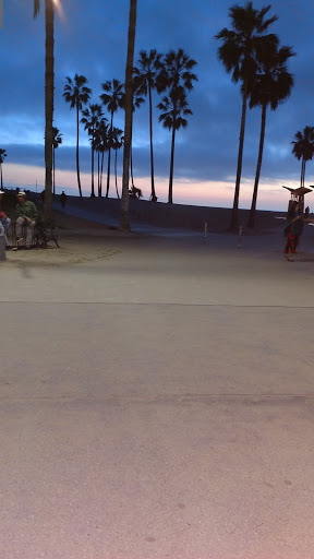 Tattoo Shop «tattoo los angeles Ocean Front Tattoo», reviews and photos, 1201 Ocean Front Walk, Venice, CA 90291, USA