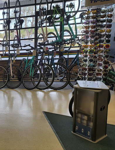 Bicycle Store «Chainwheel Drive», reviews and photos, 32796 US Hwy 19 N, Palm Harbor, FL 34684, USA