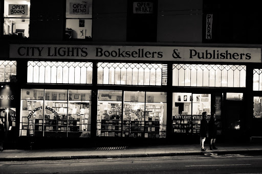 Book Store «City Lights Booksellers & Publishers», reviews and photos, 261 Columbus Ave, San Francisco, CA 94133, USA