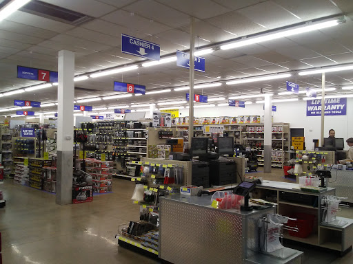 Hardware Store «Harbor Freight», reviews and photos, 3333 Manchester Rd, Akron, OH 44319, USA
