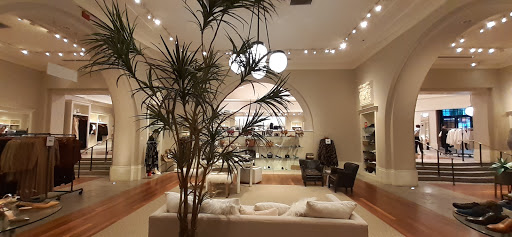 Clothing Store «Banana Republic», reviews and photos, 500 Pike St, Seattle, WA 98101, USA