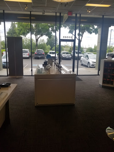 Cell Phone Store «AT&T Authorized Retailer», reviews and photos, 20565 SW Tualatin Valley Hwy, Beaverton, OR 97006, USA