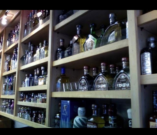 Wine Store «Wine Expo», reviews and photos, 2933 California Route 2, Santa Monica, CA 90404, USA