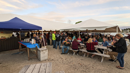 Bar & Grill «Waterfront Bar & Grill», reviews and photos