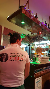 Atmosphère du Pizzeria La Gondola à Paris - n°1