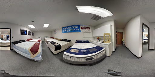 Mattress Store «Michigan Discount Mattress», reviews and photos, 24774 Crestview, Farmington Hills, MI 48335, USA
