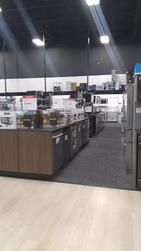 Electronics Store «Best Buy», reviews and photos, 1600 Center Rd, Avon, OH 44011, USA