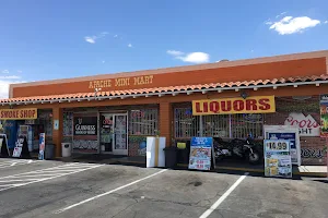 Apache Mini Mart image