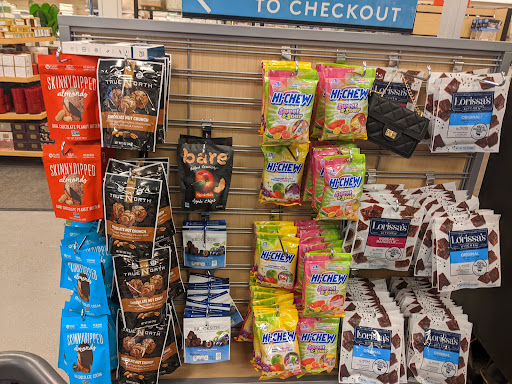 Shopping Mall «Park Place Shopping Center», reviews and photos, 17555 Southcenter Pkwy, Tukwila, WA 98188, USA