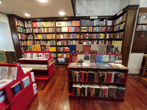 Bares librerias Arequipa