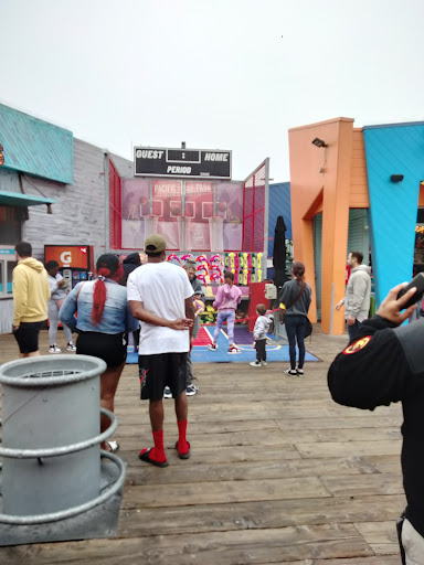 Pet Supply Store «Unleashed by Petco», reviews and photos, 1402 Wilshire Blvd, Santa Monica, CA 90403, USA