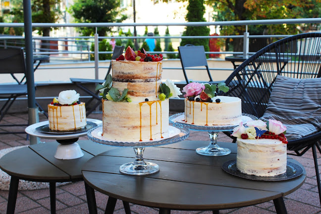 Torta Művek Kávézó-Cukrászda-Tortaműhely