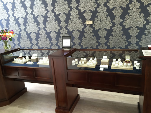 Robert Foote Jewelers, 5049 France Ave S, Minneapolis, MN 55410, USA, 