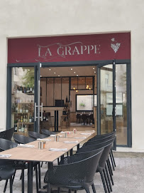 Atmosphère du Restaurant La Grappe à Châteaurenard - n°3