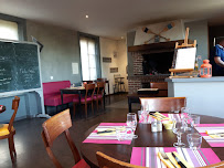 Atmosphère du Restaurant français Quai 16 à Carentan-les-Marais - n°13