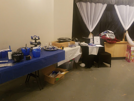 Bar «The Social Club Lounge and Event Venue», reviews and photos, 4419 Crossroads Center, Columbus, OH 43232, USA