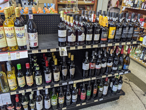 Liquor Store «Broadway Liquors», reviews and photos, 2860 Broadway, Oakland, CA 94611, USA