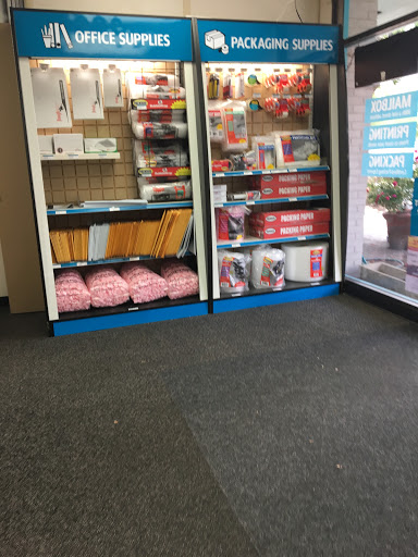Shipping and Mailing Service «The UPS Store», reviews and photos, 2308 Mt Vernon Ave, Alexandria, VA 22301, USA