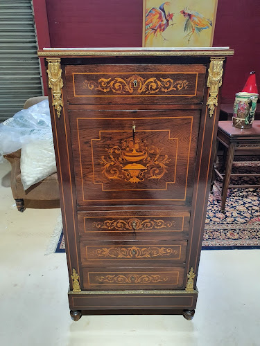 Comments and reviews of Amazing Antiques Etc. Limited