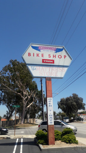 Bicycle Store «Bikecology Bike Shops», reviews and photos, 2355 Sepulveda Blvd, Torrance, CA 90501, USA