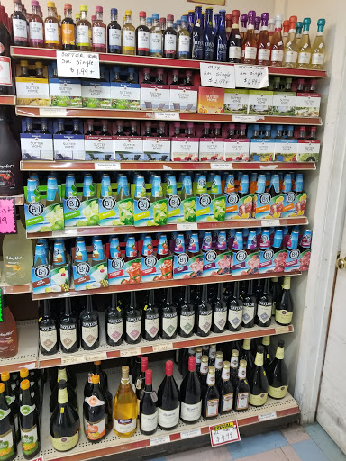 Liquor Store «Cork & Bottle», reviews and photos, 309 A Ave W, Oskaloosa, IA 52577, USA