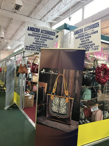 Outlet Mall «Harwin Outlet Mall», reviews and photos, 9507 Harwin Dr, Houston, TX 77036, USA