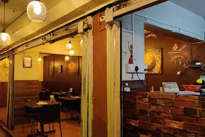 D Cafe' & Momos restaurant image