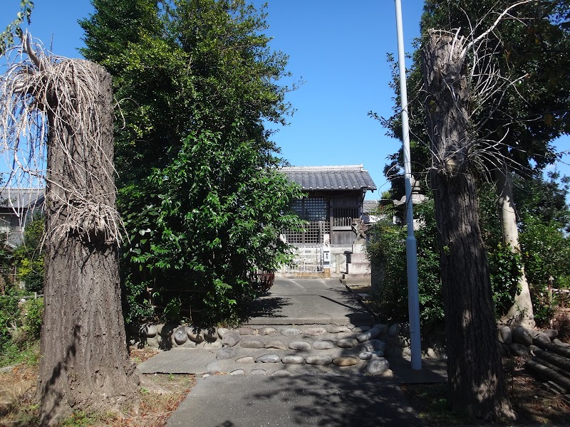 瀧神社