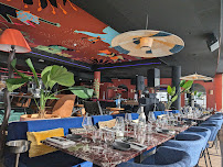 Atmosphère du Bazurto Tignes - Festive Restaurant - n°3