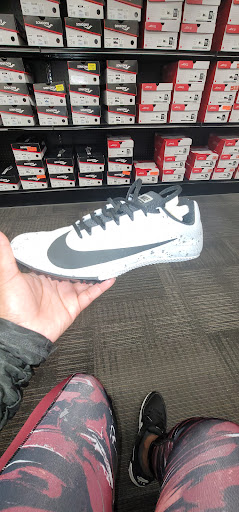 Sporting Goods Store «Academy Sports + Outdoors», reviews and photos, 7205 Pinnacle Pkwy, Covington, LA 70433, USA