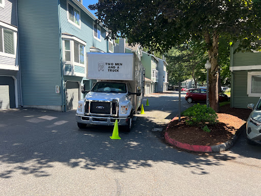 Moving and Storage Service «Two Men And A Truck», reviews and photos, 19011 Woodinville Snohomish Rd #270, Woodinville, WA 98072, USA