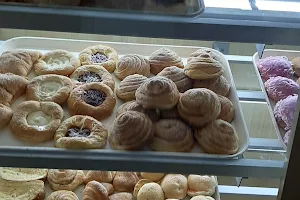 Panaderia el Angel de Oro image