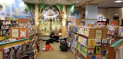 Book Store «Barnes & Noble», reviews and photos, 7881 Edinger Ave, Huntington Beach, CA 92647, USA