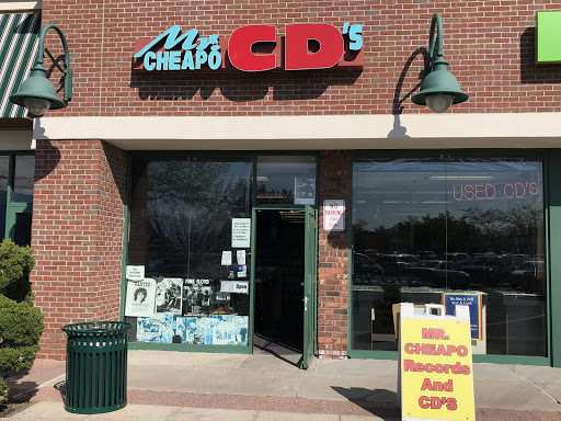 CD Store «Mr Cheapo CD & Record Exchange», reviews and photos, 46 Jericho Turnpike, Commack, NY 11725, USA