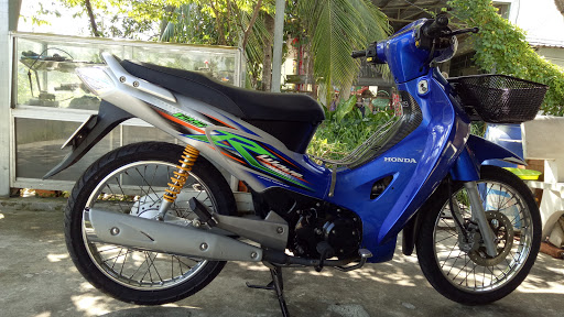 Phụ tùng xe máy Ngô sử